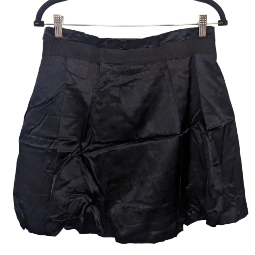 Club Monaco Women's Black Silky Mini Skirt, Size 4 🖤
